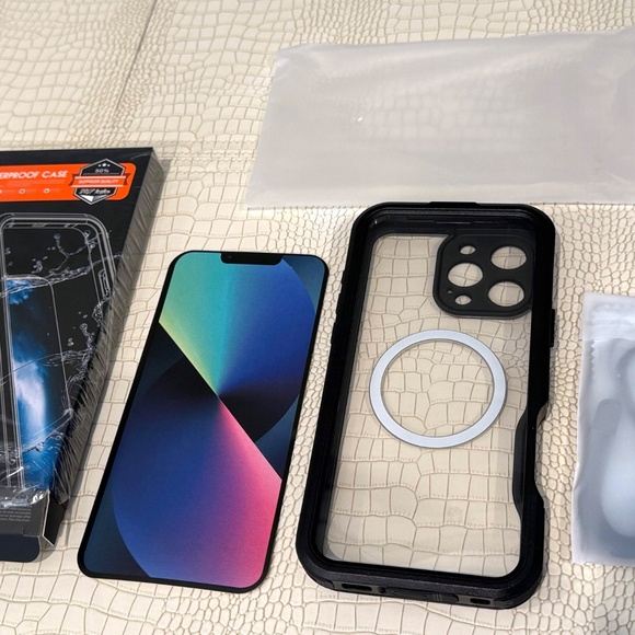 New Waterproof 360 Built In Screen Protectors Front/Back Case iPhone 16 ProMax - Picture 3 of 9